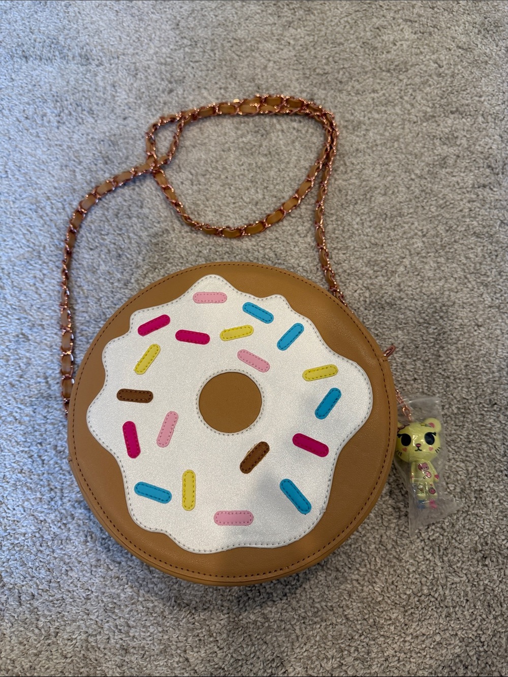 Tokidoki Donutella Crossbody Bag w/charm